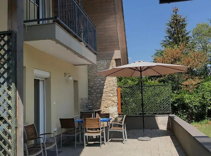 Juno Vendeghaz Гостевой дом Мишкольц