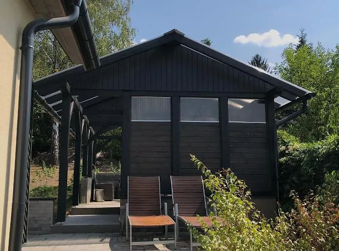 Juno Vendeghaz Мишкольц